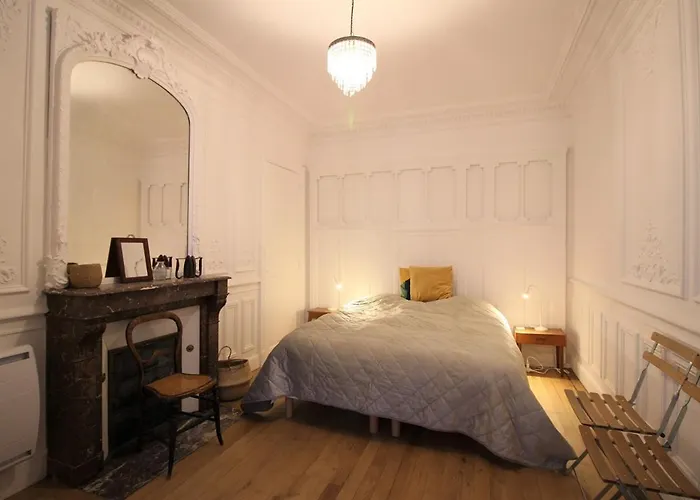 Mont-dore Centre: Bel T2 Au Pied Des Thermes Avec Wifi - Fr-1-608-241 * Le Mont-Dore