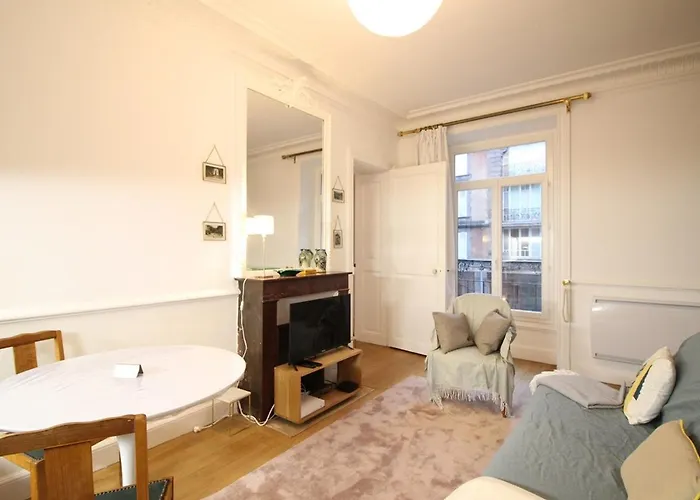 Mont-dore Centre: Bel T2 Au Pied Des Thermes Avec Wifi - Fr-1-608-241